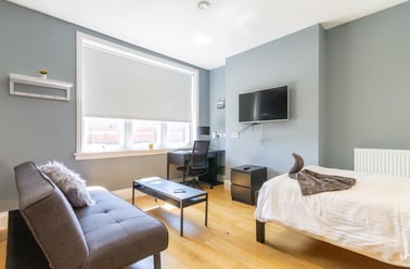 The Bruce Building, Denton, Newcastle - Image 3